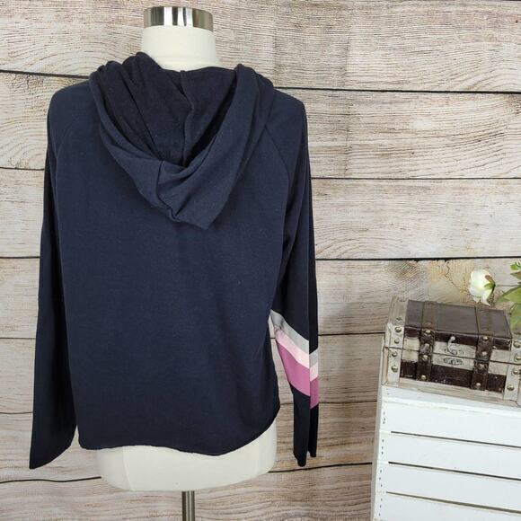 NWT Wildfox Sweat Halo Pullover Black Hoodie Small - Picture 3 of 10